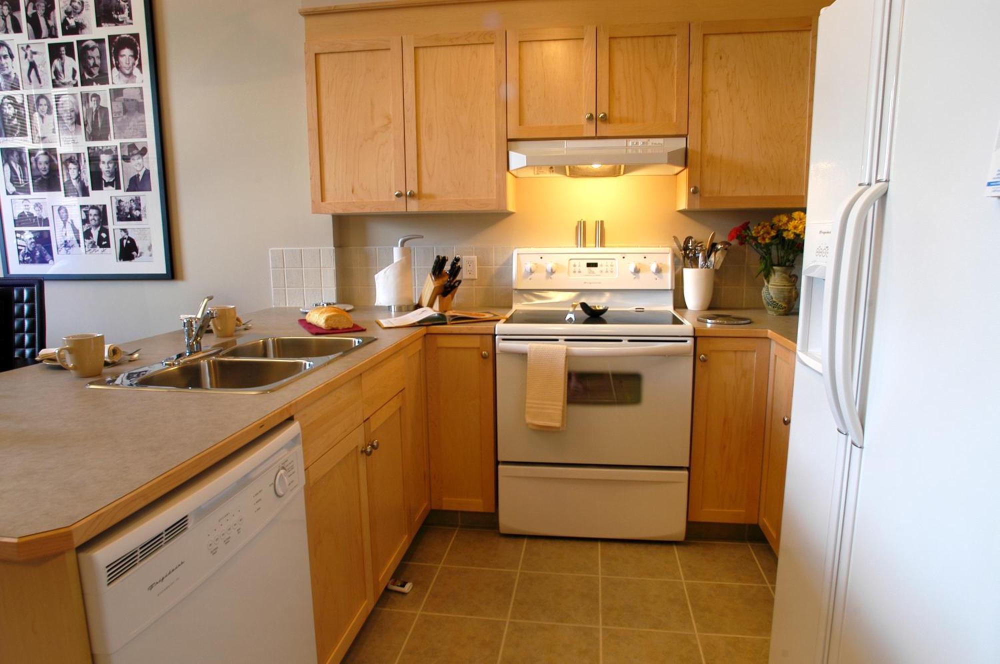 Apartment 411, Antique Heritage Canmore Buitenkant foto